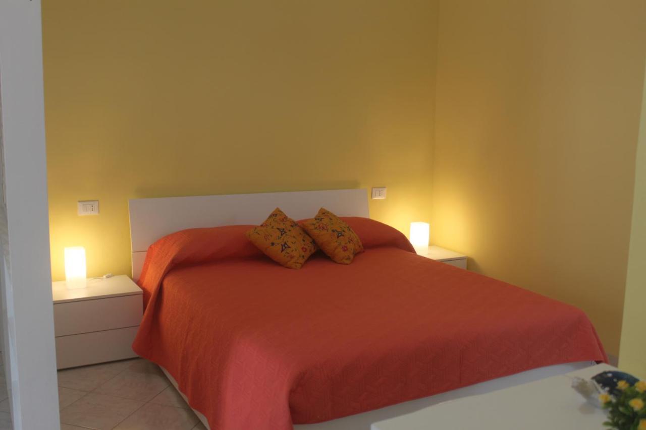 Camere Dieci Maggio- Beb Dory, Nemo, Guizzo Понца Экстерьер фото